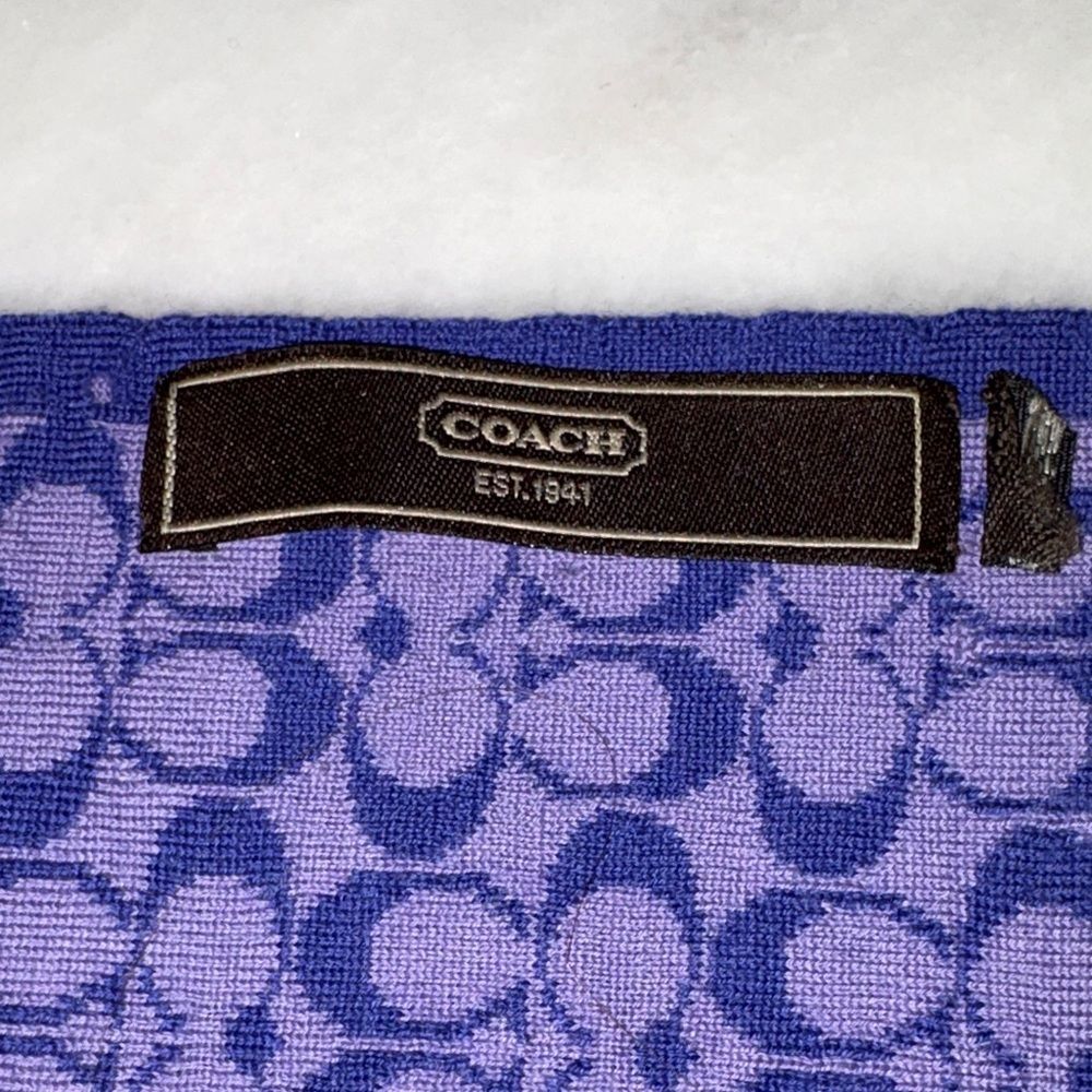 Coach Reversible Signature C Monogram Merino Wool Knit Scarf Purple Lavender - Picture 4 of 11